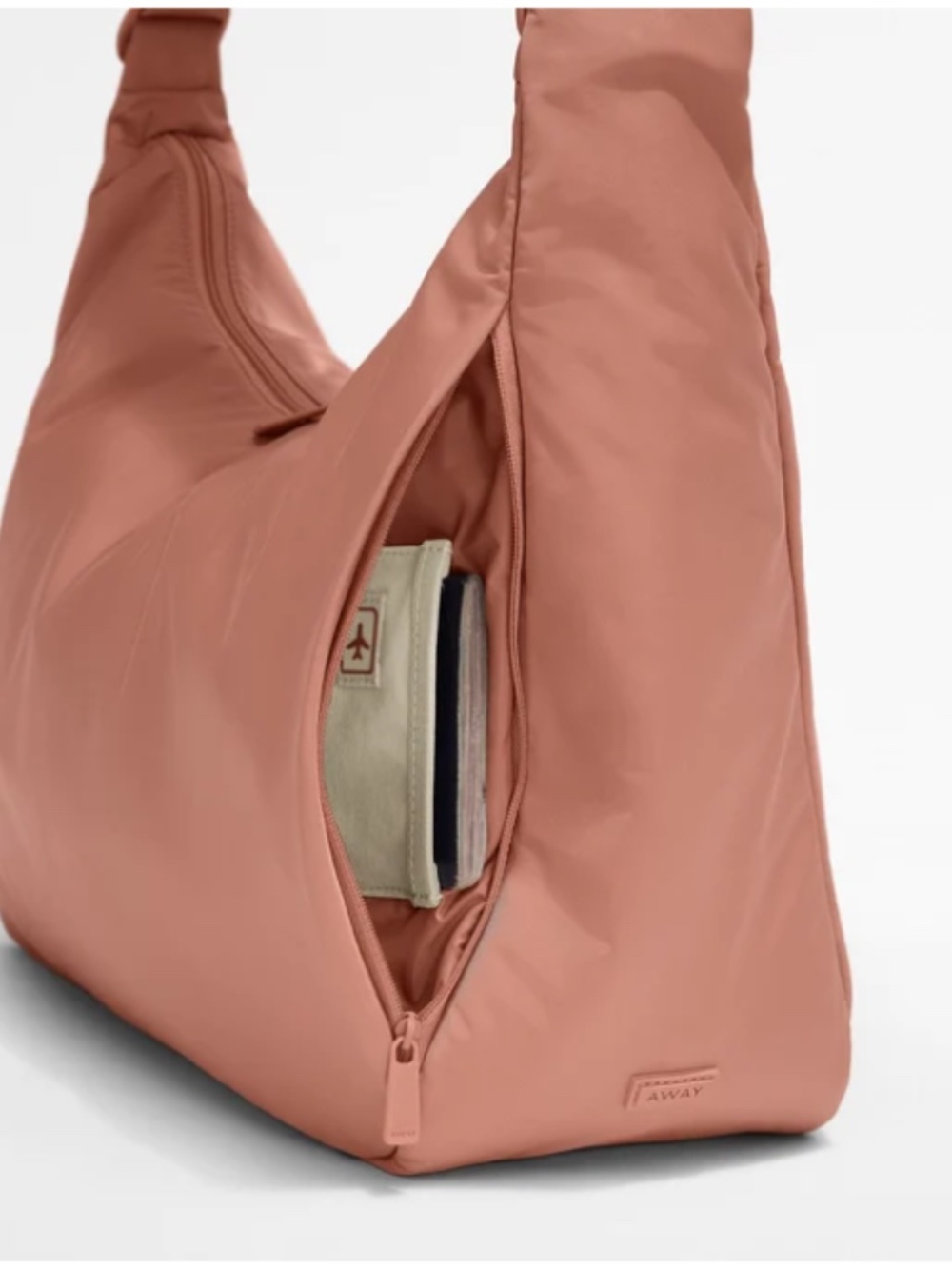 Away Featherlight Crossbody LARGE in Clay Pink (18L) - Picture 3 of 7